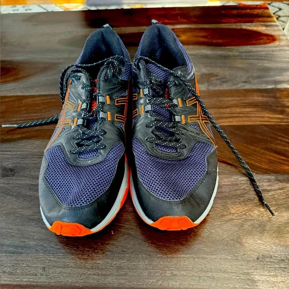 Asics Black and Orange Athletic Shoes with Breathable Mesh - Picture 1 of 1